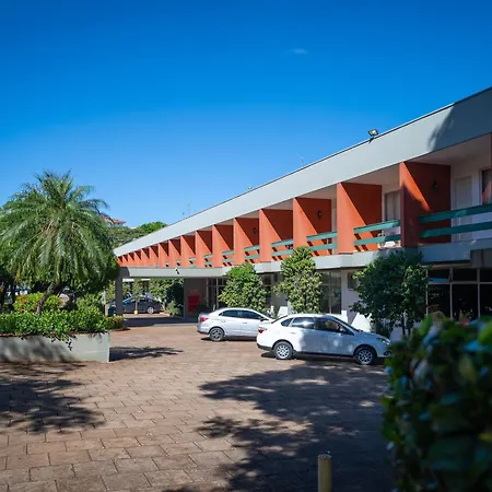 Hotel Deville Express Guaira-3