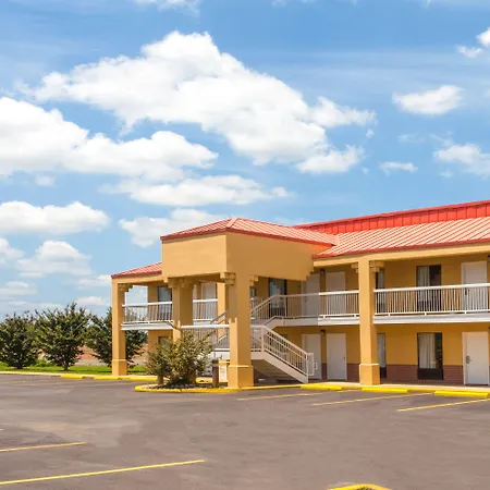 Super 8 By Wyndham Madison/Ridgeland Area-2