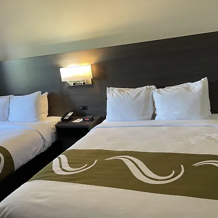 Quality Suites Tulsa I-44-2