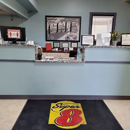 Super 8 By Wyndham Newcomerstown-2
