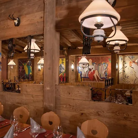 Schweizerhof Zermatt - A Small Luxury Hotel-3