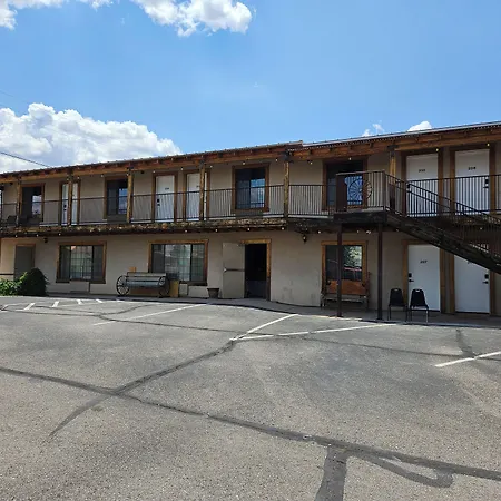 Tombstone Motel-2