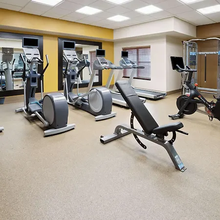 Hilton Garden Inn Milford-3