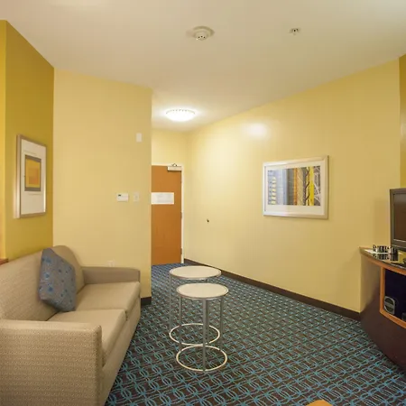 Fairfield Inn & Suites Houston Channelview-3
