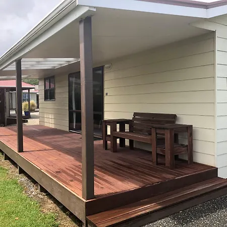 Greymouth Seaside Top 10 Holiday Park-3