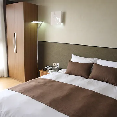Black Sands Hotel Jeju-3