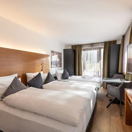 Alpenparks Hotel & Apartment Taxacher-2