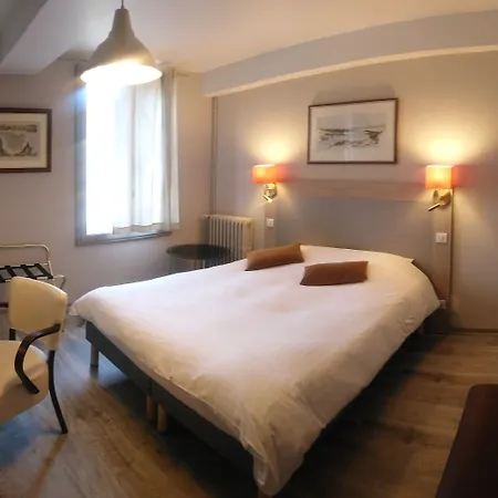 L'auberge Du Cochon D'or-3