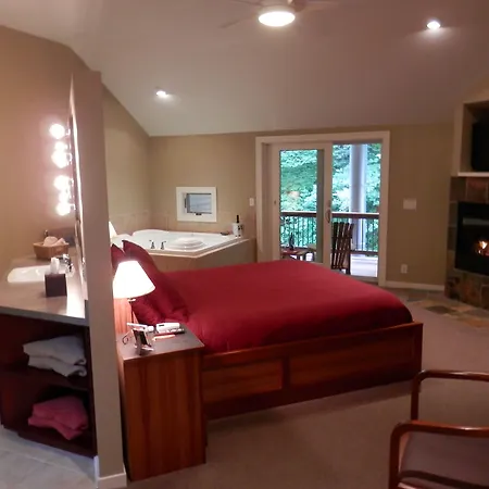 Pigeon Creek Inn - Adults Only-2