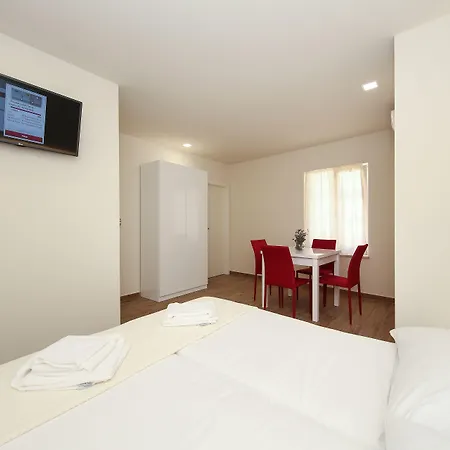 Idassa Atrium Rooms-3