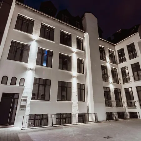 OLD PRINTING HOUSE - Modern I City I 2 Min HBF I E-Ladesäule-2