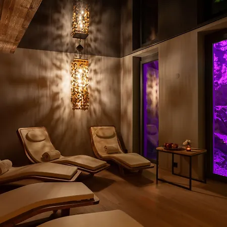 22 Summits Boutique Hotel-2