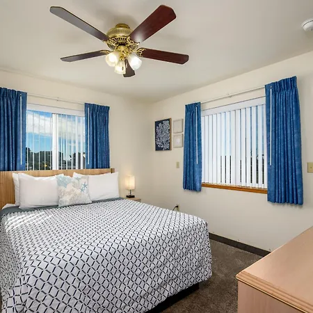 Ocean Suites Motel-3