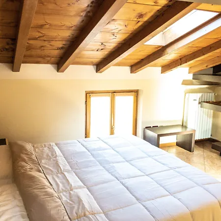 Le Finestre Su Borghetto-3