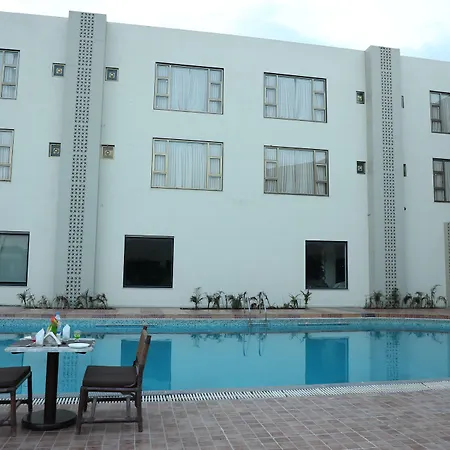 Neel'S City Resort-3
