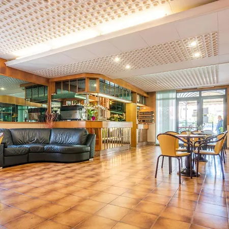 Hotel Villa Dina-2