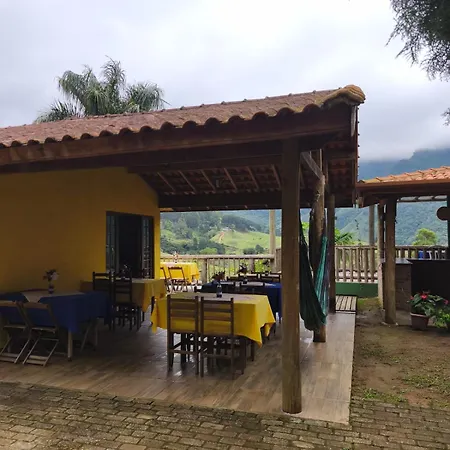 Pousada E Restaurante Alem Das Nuvens-2
