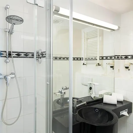 Elaya Hotel Hannover City, Trademark By Wyndham-2
