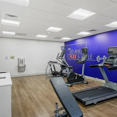 Holiday Inn Express & Suites White Hall By Ihg-2
