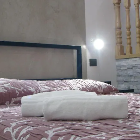 Sabriluna Rooms-2