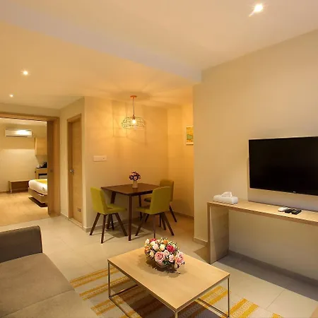 Crystal Plaza Luxury Business Hotel-2