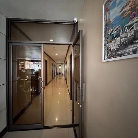Fuente Oro Business Suites Cebu-3