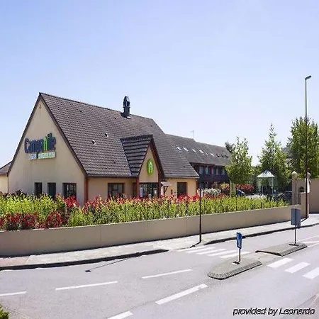 Campanile Hotel Mayenne-2
