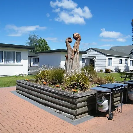 Holdens Bay Holiday Park-2