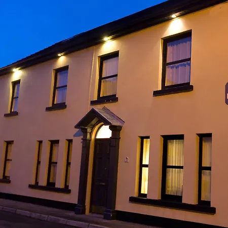 Griffin Lodge Guesthouse-3