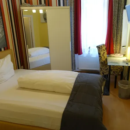 Hotel Villa Konstanz-3