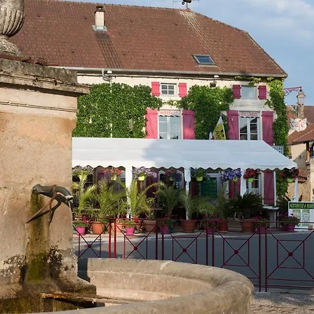 Logis Auberge de la Fontaine-2