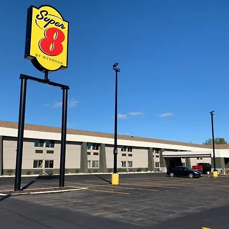 Super 8 By Wyndham South Holland-3