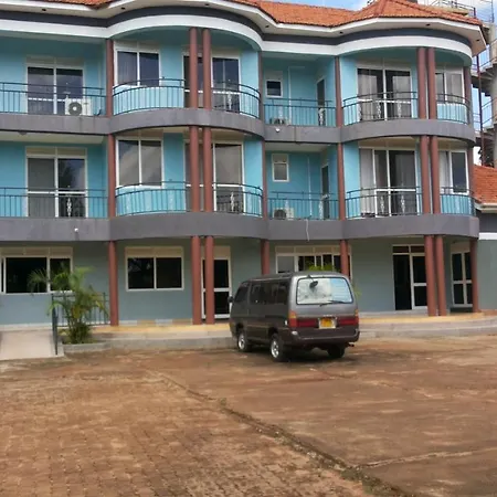 Pauline Hotel Lira-3