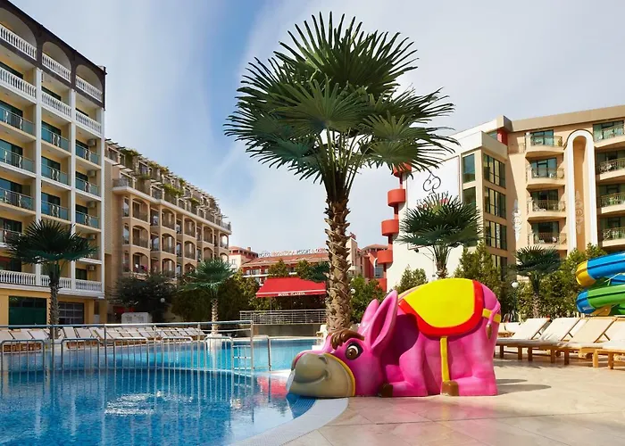 Planeta Hotel & Aquapark Free Beach Access