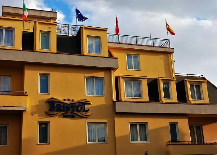 Hotel Bristol