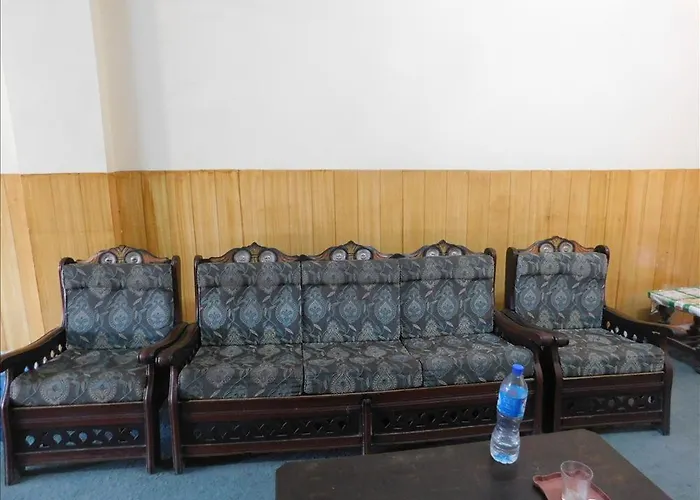 Lalazar Hotel