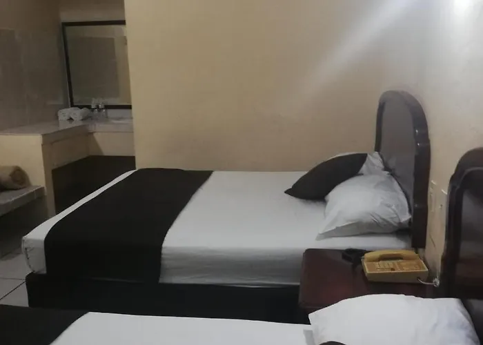 Hotel Miramar Inn
