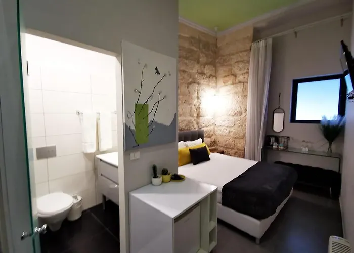 Central Boutique Hotel