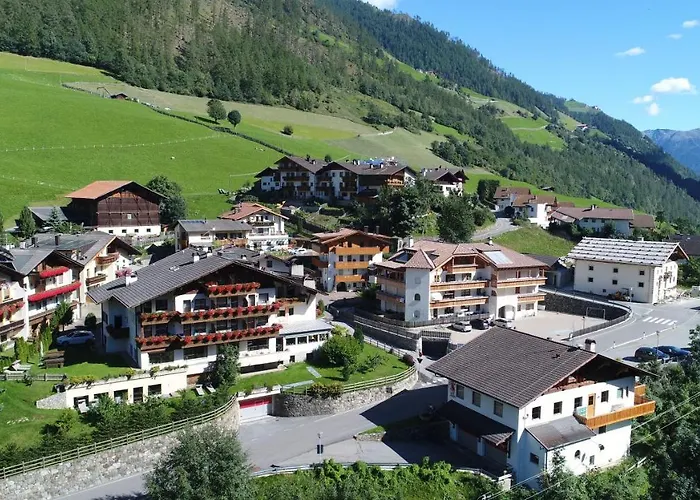Hotel Am Fels Senale