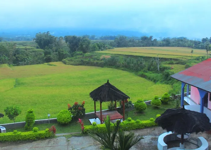 Hotel Fx72 Ruteng