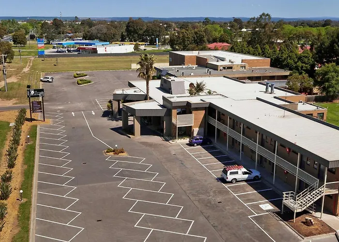 The Reserve Hotel