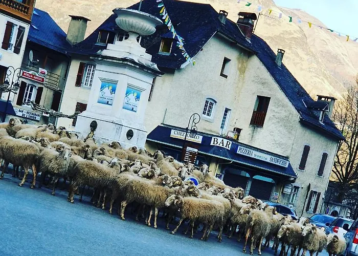 Auberge La Caverne