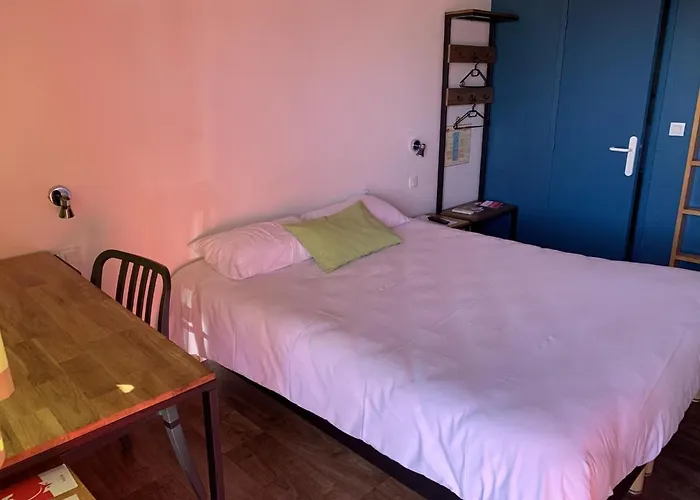 Fasthotel Saint-Amand-Montrond Orval