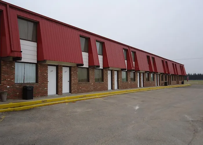 Canway Inn & Suites
