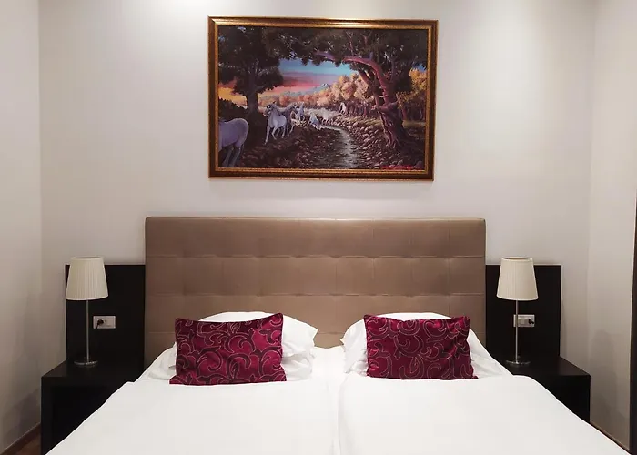 The Palace Suites And Apartments Praga