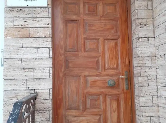 Almiriki Rooms