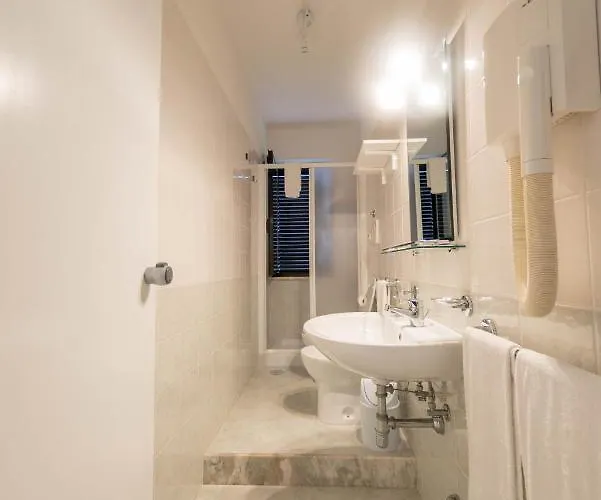 La Fenice rooms