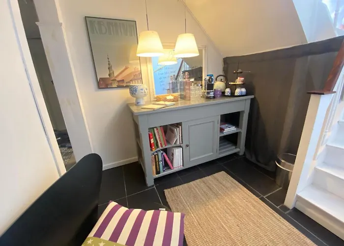 Cosy Private Room Close To Copenhagen Centre