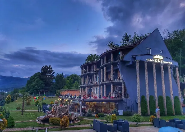 Rey Hotel