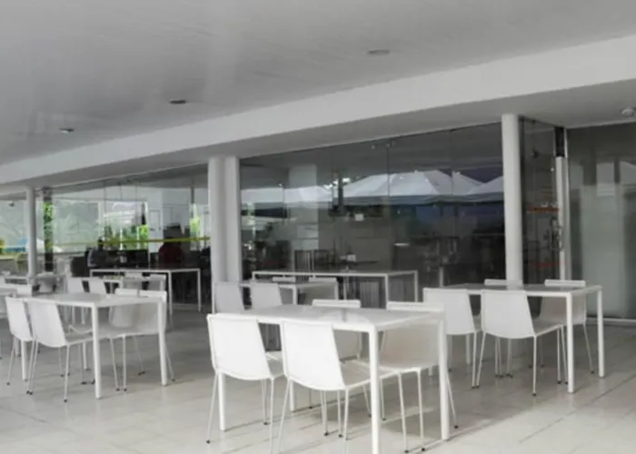 Flat Apartamento ALTÍSSIMO NÍVEL Último Andar